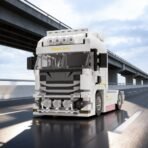 European Semi Trucks Building Block Set - Image 2